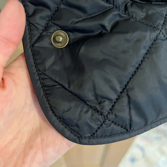 Barbour Black Quilted Puffer Jacket - Picture 6 of 9